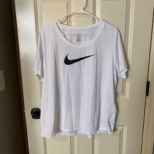 Plus size Women’s Nike t shirt